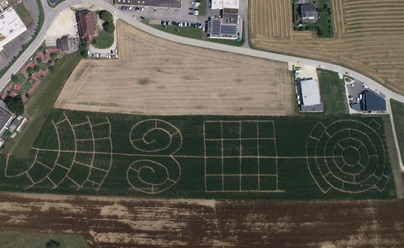 Une vue aérienne du Swiss Labyrinthe 2023 à Delémont. (Photo: la Croisée des Loisirs)