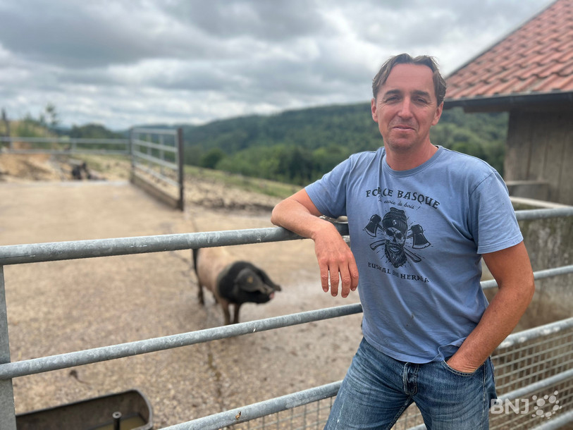 Grâce à Joan Studer et sa famille règne sur le domaine de Mont-Lucelle une ambiance basque par amour pour ses origines.
