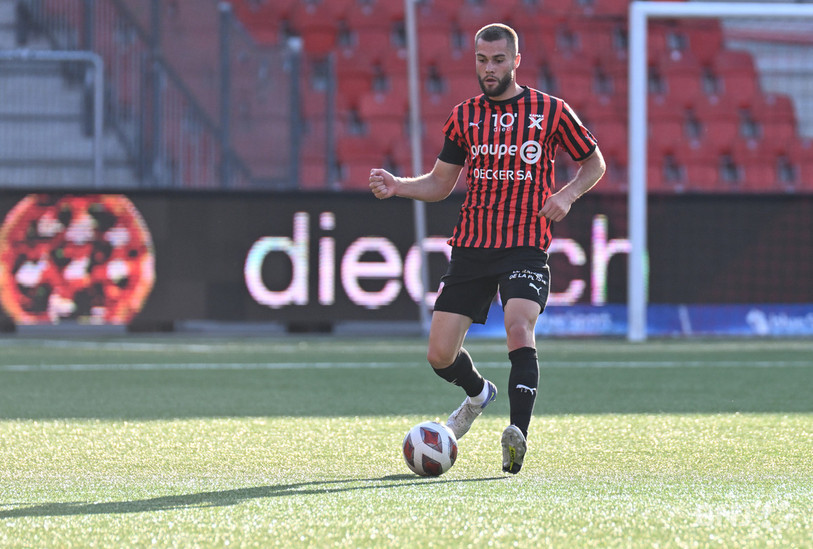 Malgré une bonne prestation, Yoan Epitaux et Neuchâtel Xamax ont fini par céder face à Young Boys. (Photo: Georges Henz).