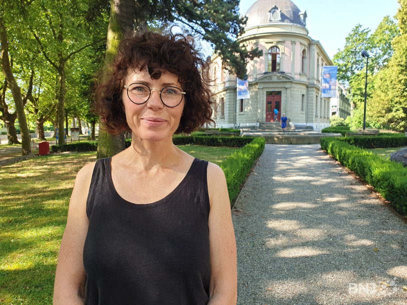 Ludivine Marquis, conservatrice du département archéologique au Nouveau Musée Bienne (NMB), souhaite mettre davantage en valeur les éléments archéologiques que l’on trouve sur le jardin Schwab.