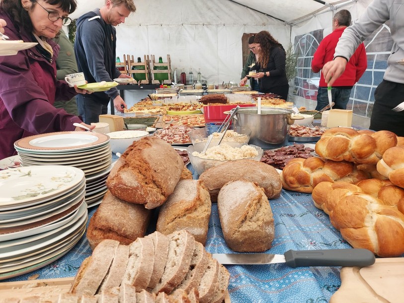 Le brunch du 1er août affichait complet ce mardi aux Ecorcheresses.