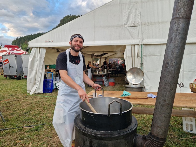 Grégoire Amez-Droz, responsable de la cuisine à Hors Tribu depuis cette année.