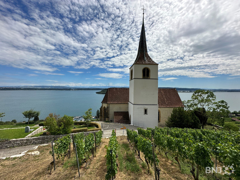 L'église de Gléresse offre un panorama splendide sur la région.