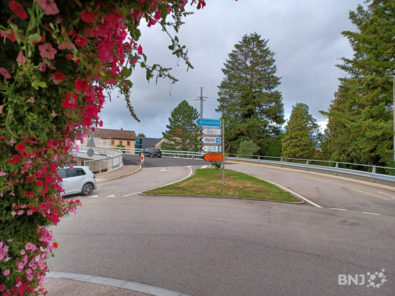 Ce vendredi, les voitures ont à nouveau pu circuler sur le Pont St-Germain à Porrentruy.