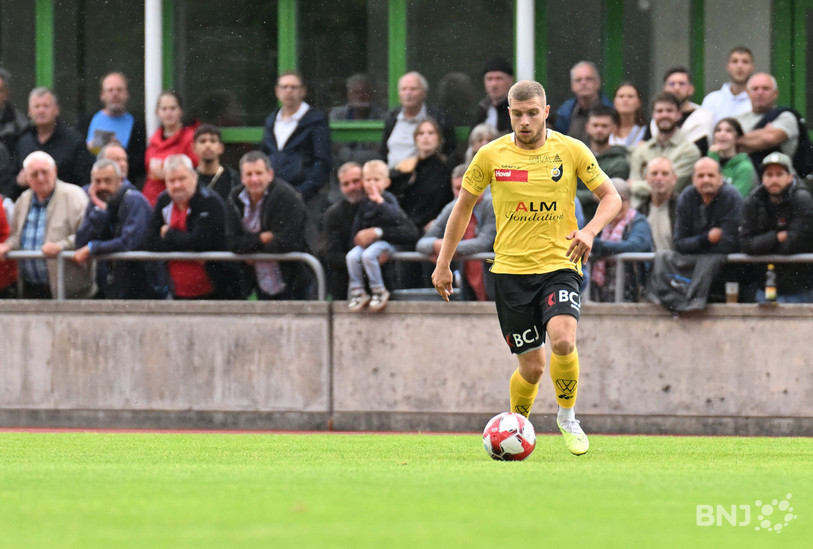 Clément Payan poursuit sa route dans le Jura mais change de tunique : le voilà qui arrive au FC Courtételle ! (Photo : archives Georges Henz)