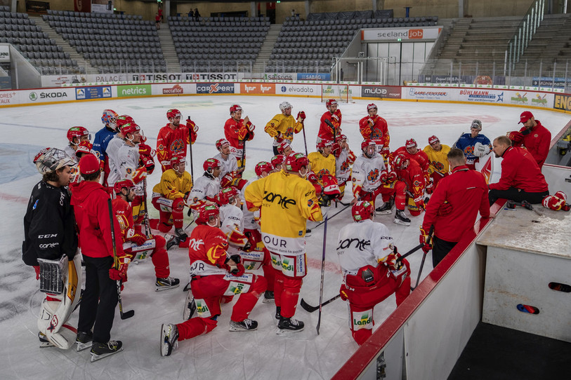 Le HC Bienne était pour la première fois sous les ordres de Petri Matikainen. (Photo : Jonas Scheck)