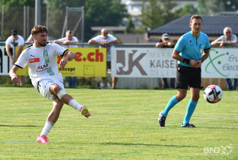 Dionys Stadelmann a inscrit le 3e but du FC Courtételle sur pénalty. (photo : George Henz)