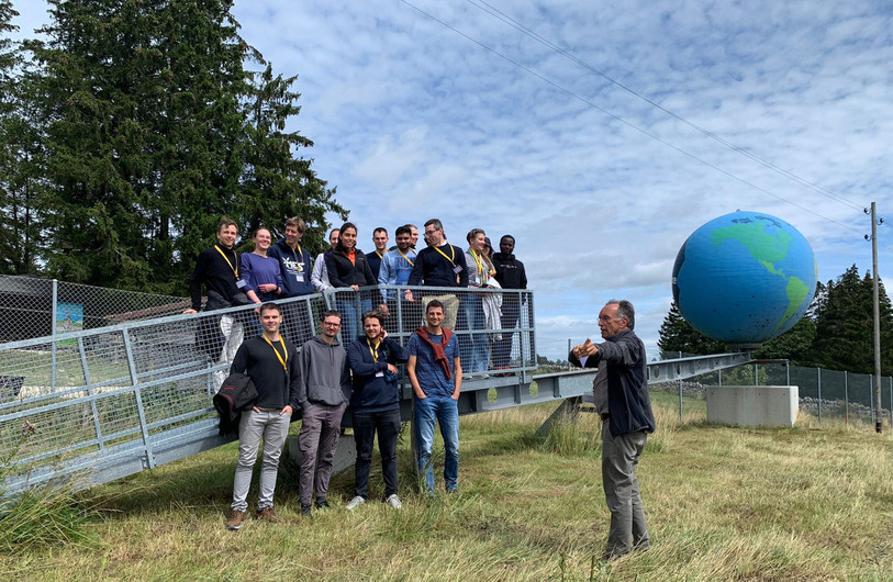 Les doctorants venus de 13 pays différents ont affiné leurs connaissances énergétiques à Mont-Soleil et dans l'Arc jurassien. (photo : PhD Summer School)