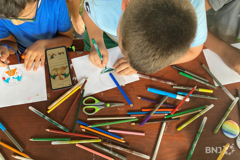 Les enfants participent à de nombreuses activités différentes aux « Eléphantaisies » à Delémont.
