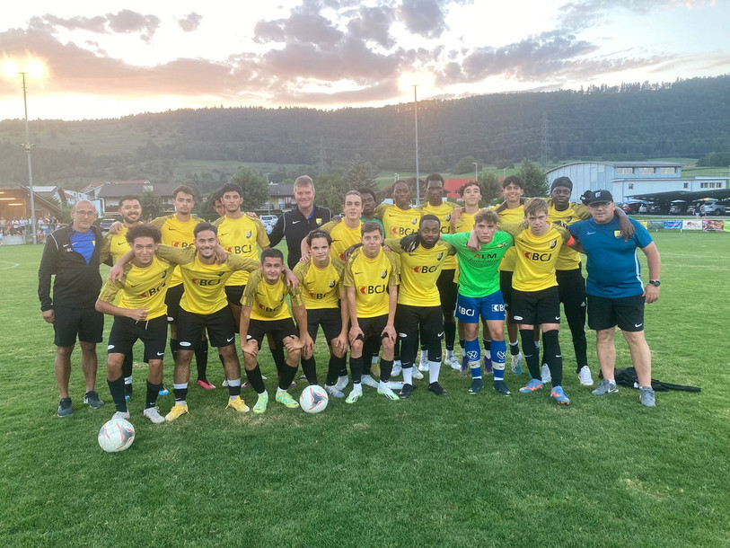 Les SR Delémont se sont adjugés la 50e édition de la Coupe de la Vallée. (Photo : FC Glovelier)