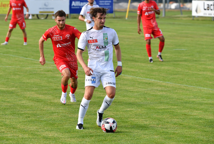 Nathan Ducommun et le FC Courtételle ne participeront pas à la prochaine Coupe de Suisse. (Photo : archives / Georges Henz)