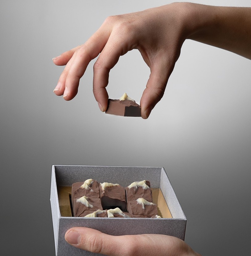 Les montagnes en chocolat de Victoria Mac Sweeney. (Photo: ECAL/Marvin Merkel)