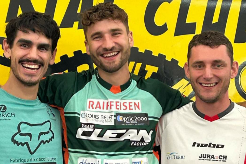 Le podium, composé de régionaux, de la 6e manche de la Coupe de Suisse de vélo trial (photo : Isabelle Buchwalder).