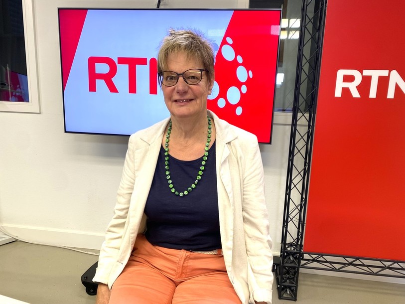 La députée POP Marina Schneeberger était l'invitée de Dans les coulisses du château mardi matin.