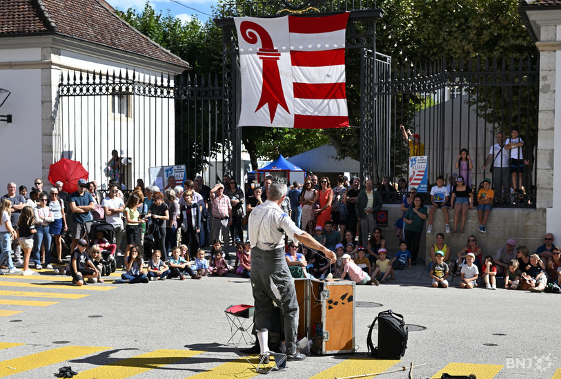 Les artistes de rue seront à nouveau de la partie. (Photo: archive Georges Henz)