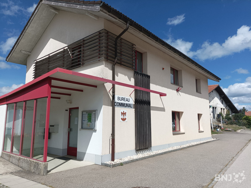 L'ancien employé a travaillé durant plus de 30 ans au sein de la commune de Montfaucon.