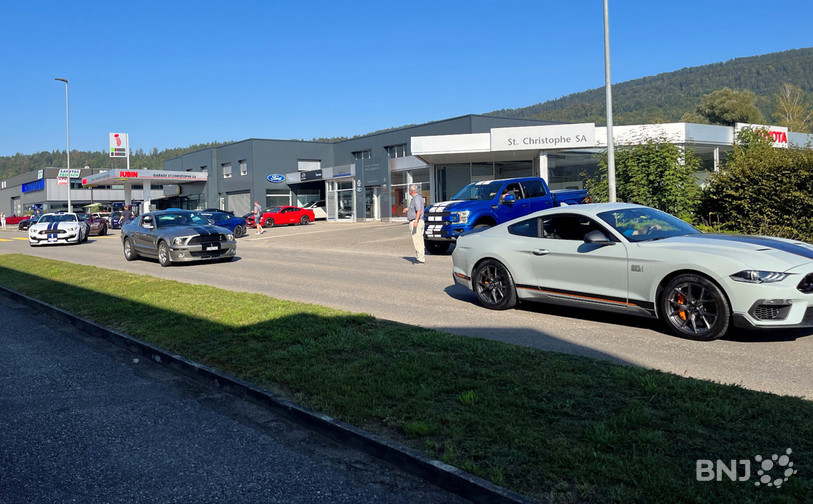 Les différentes Shelby sont parties vers 10h pour le canton de Fribourg.
