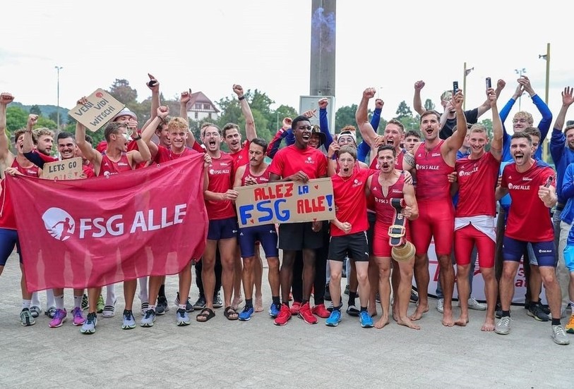La joie de l'équipe de la FSG Alle promue en Ligue nationale B. (Photo: FSG Alle)