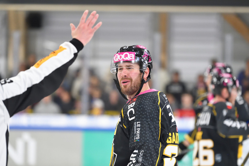 L'attaquant du HC Ajoie Frédérik Gauthier ne jouera pas ce week-end (photo : archives/Georges Henz).