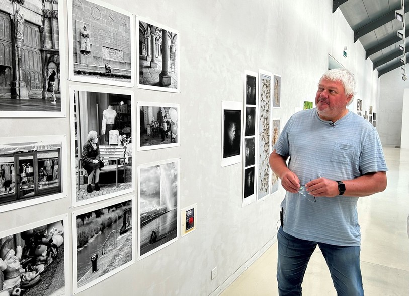 Philippe Wattenhofer, président du Photo club de Moutier, fait partie des 27 amateurs de photographie qui s'exposent au Musée jurassien des arts.