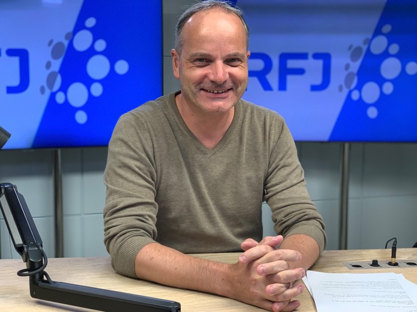 Jérôme Mouttet présentait comme tous les vendredis son autre revue de presse. 