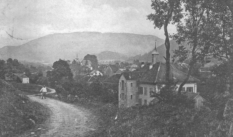L'école de Grandval en 1912. (Collection Jean-Claude Chevalier).
