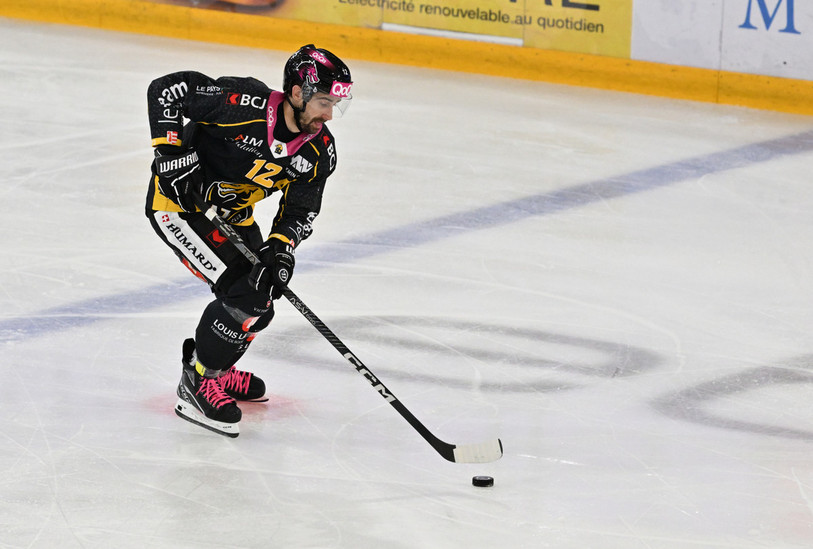 Thibault Frossard est sorti sur blessure vendredi soir contre Lausanne. (photo : archives/Georges Henz)
