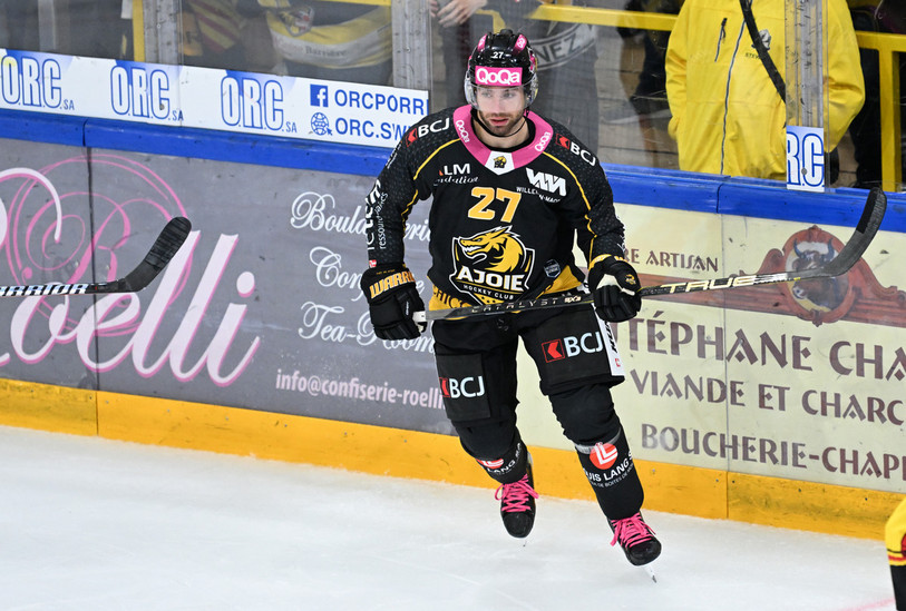 Reto Schmutz a troqué le chandail du HC Ajoie pour celui de guide des Américains au Championnat du monde de hockey sur glace. (Photo : archives Georges Henz)