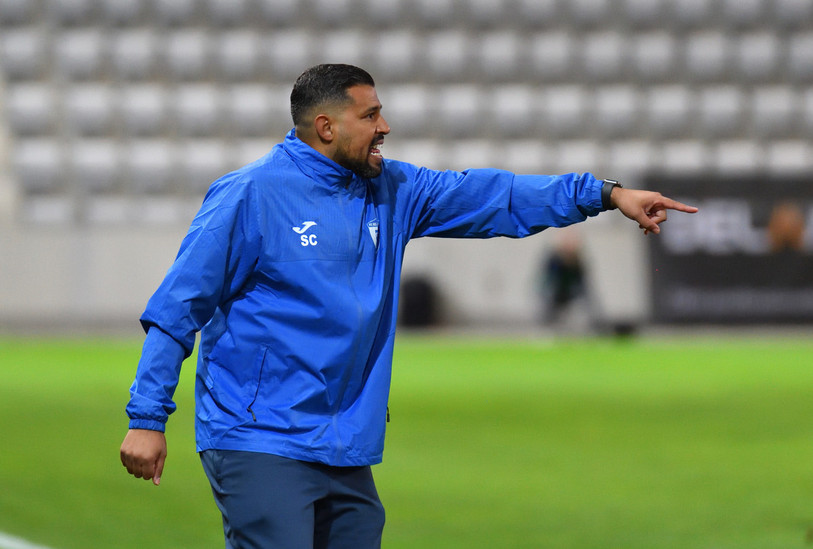L'entraîneur du FC Bienne Samir Chaibeddra connaît bien Anthony SIrufo et salue son travail à Delémont. (Photo : archives Georges Henz)