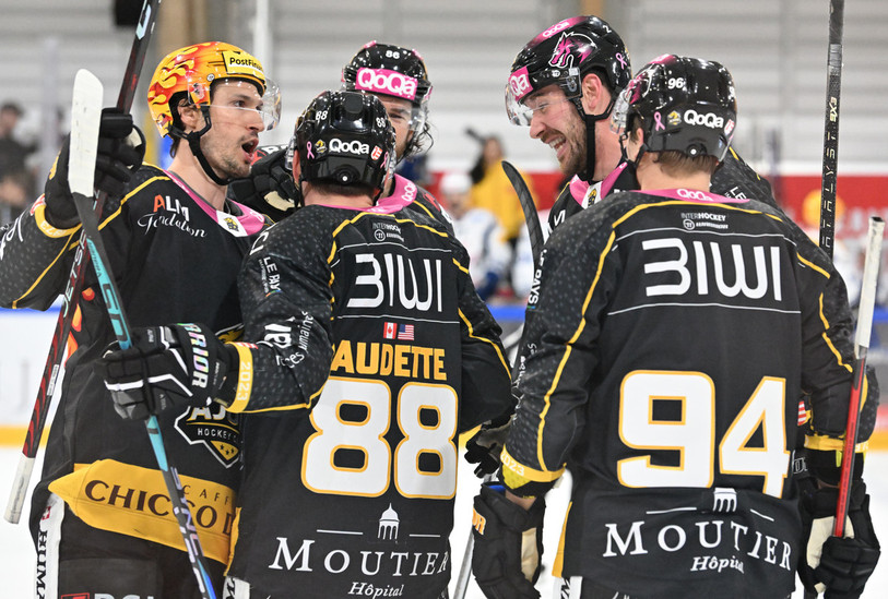 Le HC Ajoie s'est fait plaisir mardi soir face à Kloten (photo : Georges Henz).