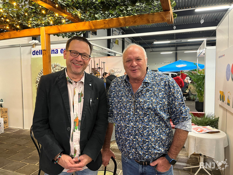 Pierre Egger et Enzo Dell'Anna (de gauche à droite), respectivement directeur et président de Moutier Expo, ont le sourire au moment de refermer les portes sur cette 45e édition.