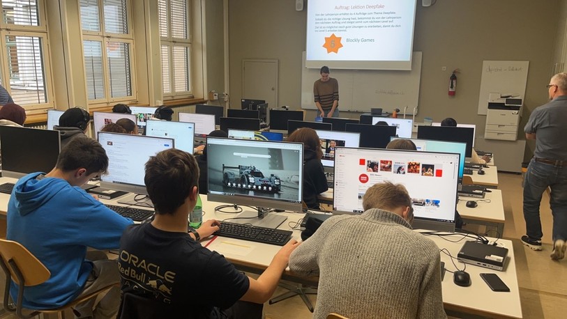 Le projet DiAna permet notamment d'enseigner la bonne utilisation des outils numériques.