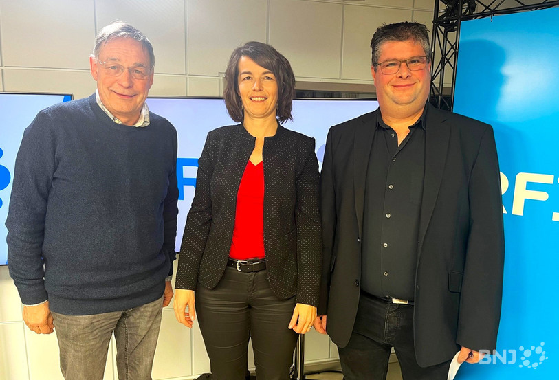 Pascal Eschmann (président du Centre Jura), Katia Lehmann (présidente du PSJ) et Alain Koller (président de l'UDC Jura, de gauche à droite): les invités de Pure Politique.
