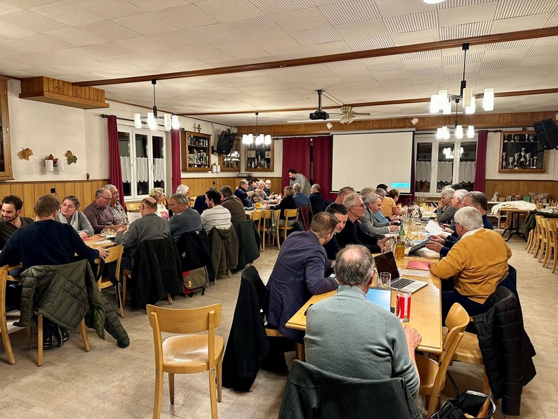 Les membres de l'Association jurassienne des communes ont tenu leur assemblée mercredi à Glovelier.