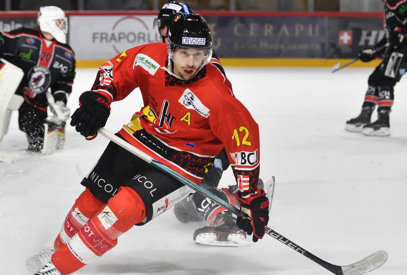 Colin Loeffel du HC Franches-Montagnes a inscrit le 4e but taignon samedi soir. (photo : archives/Georges Henz).