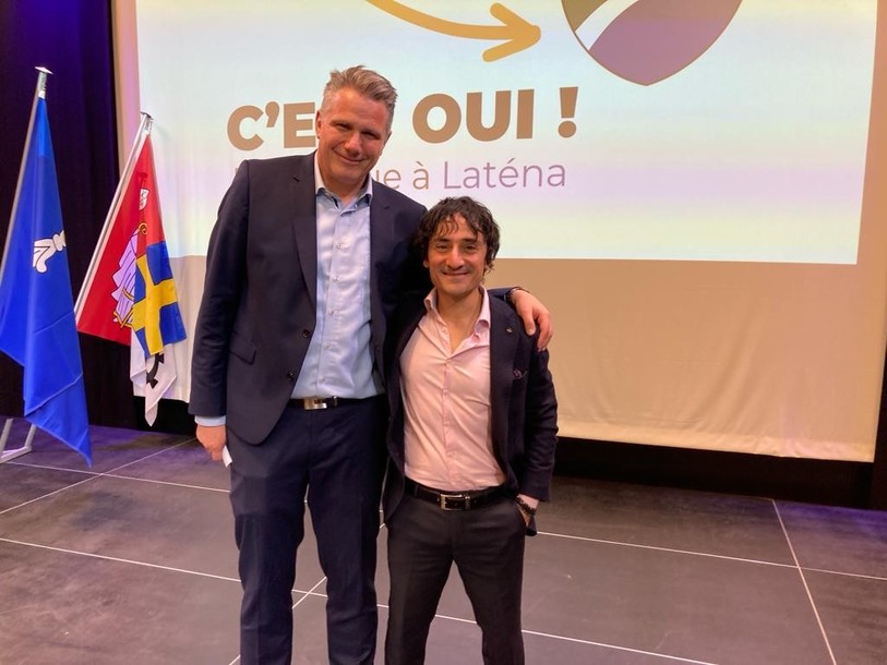 De gauche à droite : le président du comité « Laténa Oui » Charles Constantin et le co-président du comité de pilotage de la fusion Rocco Mauri.