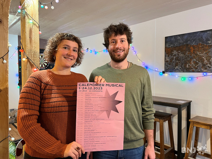 Nathalie Mercier et Maxime Rossel, respectivement caissière et co-président de l'association Agora Tramelan, ont présenté ce mardi le programme de cette 4e édition du Calendrier Musical de l'Avant.