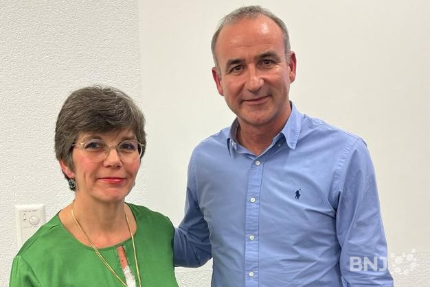 La nouvelle présidente du PCSI Sophie Guenot lors de la passation de pouvoirs avec Thomas Schaffter. (Photo: PCSI)