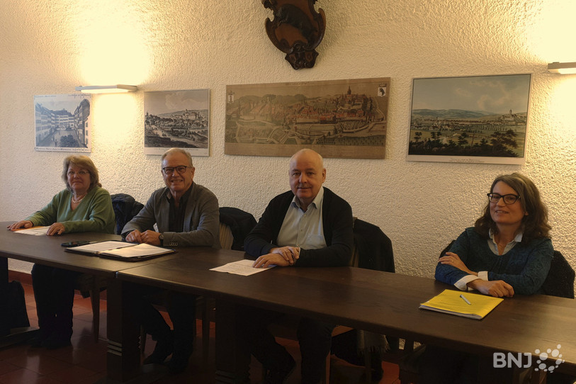 La Fondation Giavarini a été présentée ce lundi matin à Porrentruy. (de gauche à droite : Michèle Chapatte, vice-présidente, Pierre Boinay, président, Claude Girardin, caissier et Yvonne Di Meo, secrétaire)