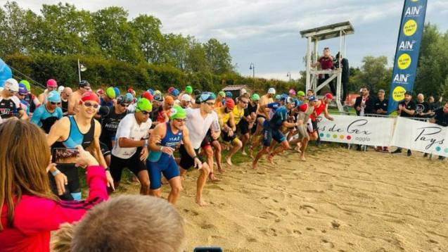Le triathlon O'xyrace à Divonne-les-Bains est l'un des projets récompensés par Arcjurassien.org au cours de l'année 2023. (Photo: O’xyrace Challenge)