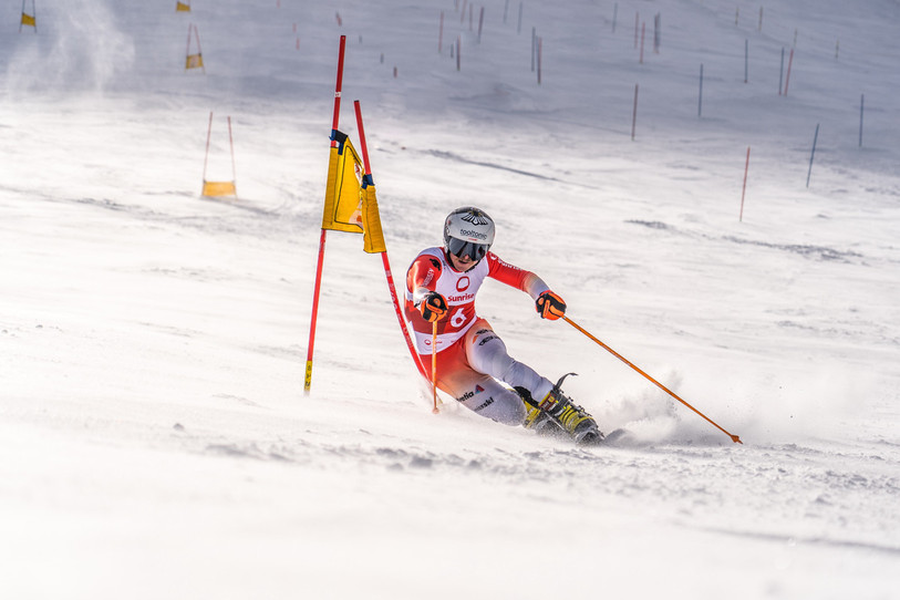Alexi Mosset à l'assaut des pistes de skicross. (Photo: Bastien Dayer)