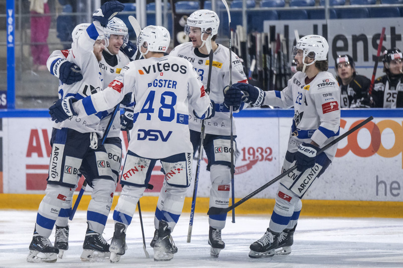 Le HCC s'incline face à Winterthour mais s'offre la première place en Swiss League de hockey sur glace à l'issue de la saison régulière (photo : Keystone/Georgios Kefalas).