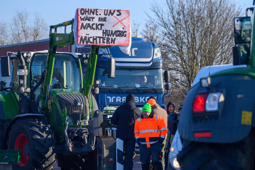 Les agriculteurs allemands manifestent dans tout le pays. (Photo : Klaus-Dietmar Gabbert/dpa). 