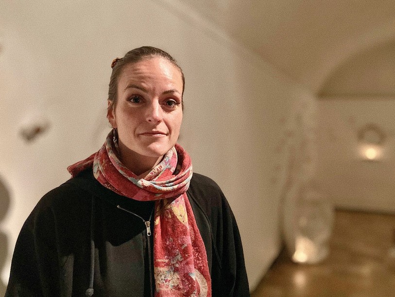 Carole Joos nous présente son exposition « Sommeil Profond » qui s’installe dans la Galerie Bovée à Delémont jusqu’au 4 février.