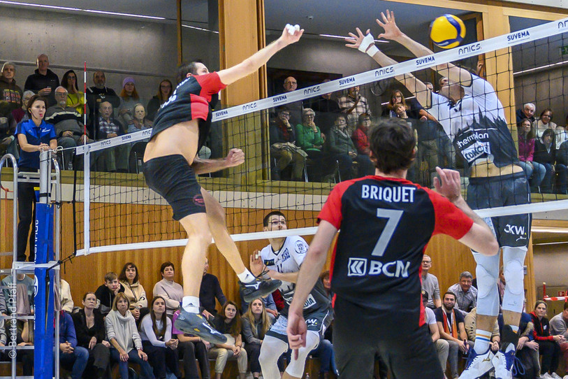 Colombier Volley vole au-dessus de la mêlée cette saison. (Photo : Bertrand Pfaff)