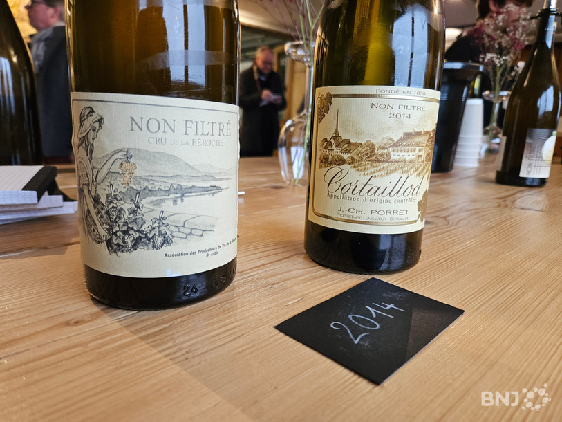 Les journalistes ont eu l'occasion de déguster des bouteilles de Non Filtré de 2014 à 2023.