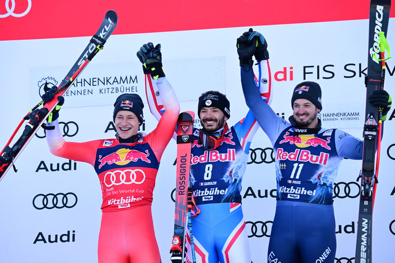 Le Français Cyprien Sarrazin a été sacré à Kitzbühel devant le Suisse Marco Odermatt (photo : EPA/CHRISTIAN BRUNA).