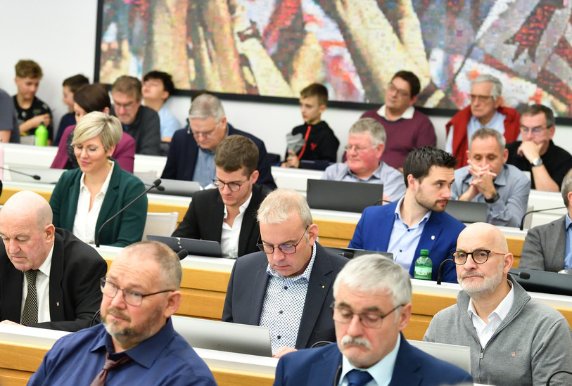 Plusieurs noms du Centre son actuellement sur la table pour se lancer dans la course au Gouvernement jurassien. (Photo : archives, Georges Henz.)