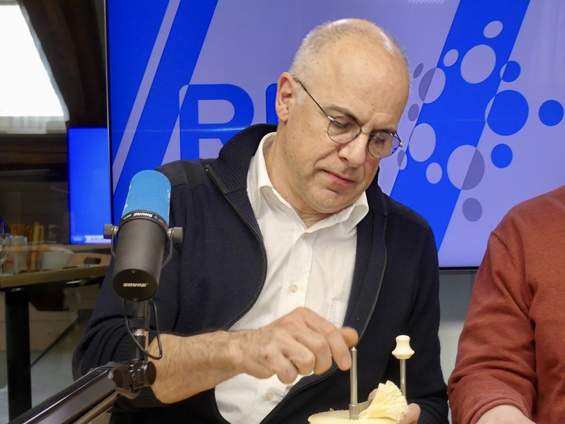 Olivier Boillat, spécialiste des produits du terroir, et sa précieuse Girolle.