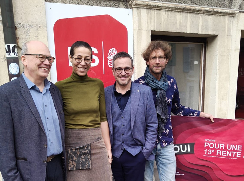 Pierre-Alain Borel, Anne Bramaud du Boucheron, Théo-Huguenin-Elie et Laurent Duding, quatre des cinq candidats socialistes (manque Matthias Lebet) au Conseil communal de La Chaux-de-Fonds. (Photo : Stéphane Reichen)